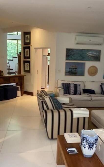 Casa Deliciosa Em Condo C/ Piscina Frente Ao Mar Sao Sebastiao  Extérieur photo